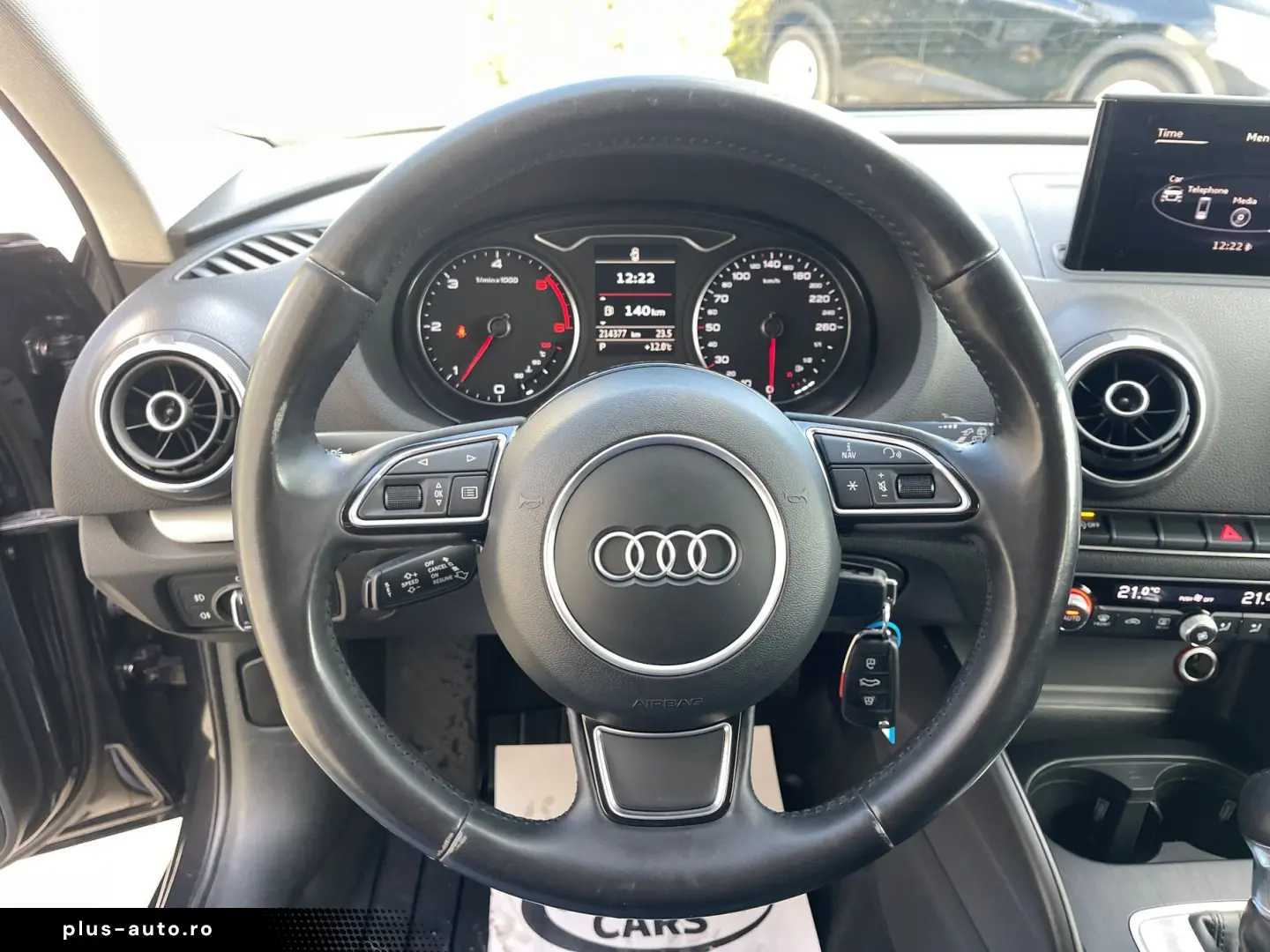 Audi A3 2.0TDI  184CP  Quattro  BI-Xenon  Comenzi volan  Pil