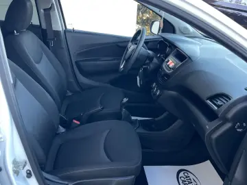 Opel Karl 1.0MPI  75CP  Euro6  Comenzi volan  Pilot