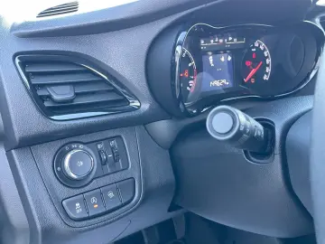 Opel Karl 1.0MPI  75CP  Euro6  Comenzi volan  Pilot