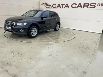 Audi Q5 2.0TDI  190CP  Quattro  BI-Xenon  Navi  Distronic  P