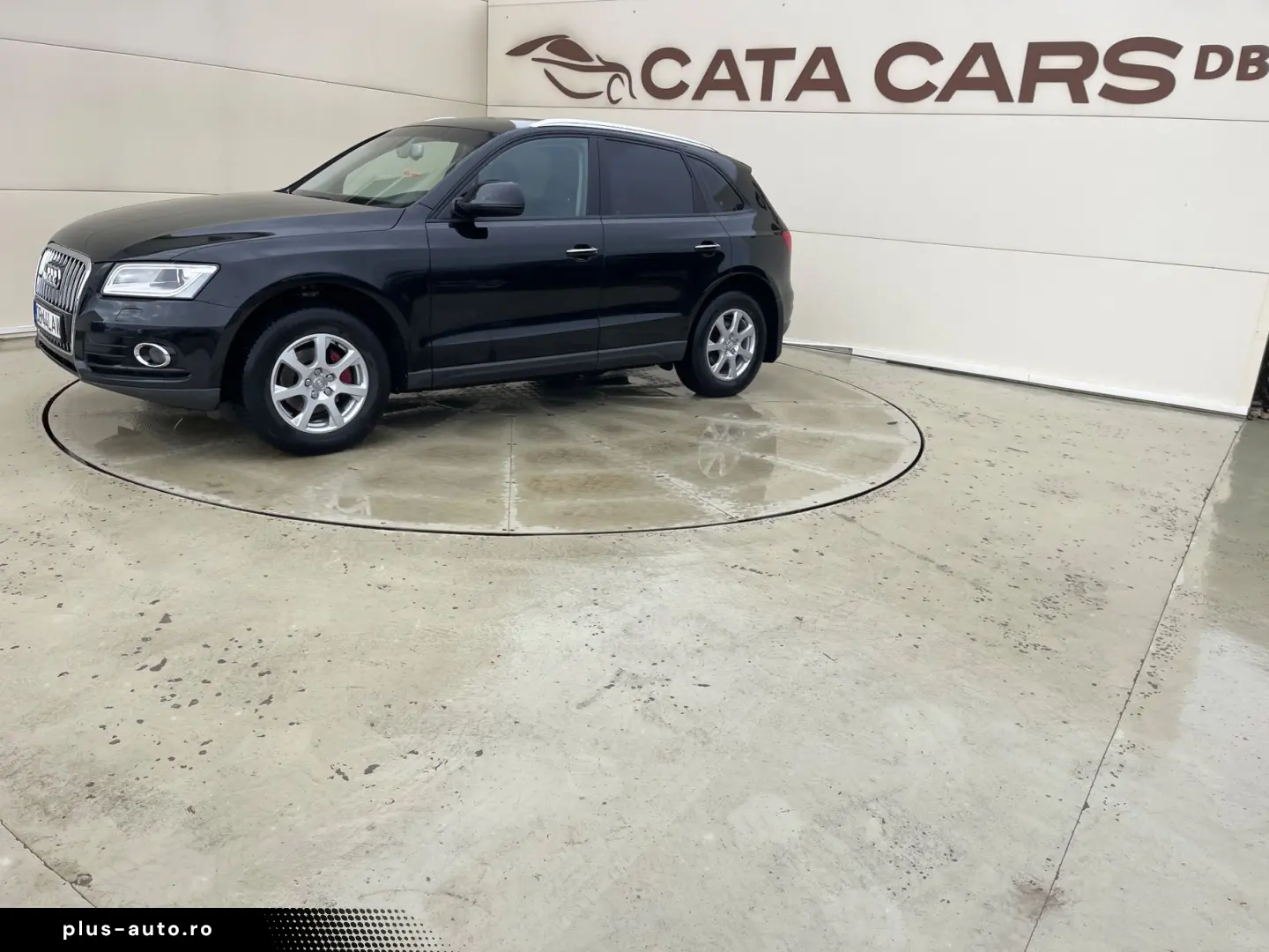 Audi Q5 2.0TDI  190CP  Quattro  BI-Xenon  Navi  Distronic  P