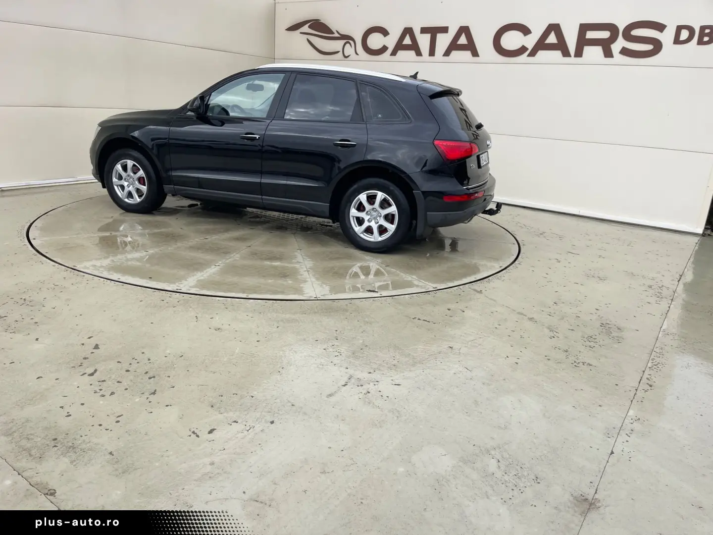 Audi Q5 2.0TDI  190CP  Quattro  BI-Xenon  Navi  Distronic  P