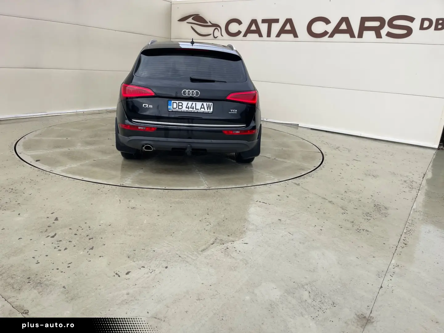 Audi Q5 2.0TDI  190CP  Quattro  BI-Xenon  Navi  Distronic  P