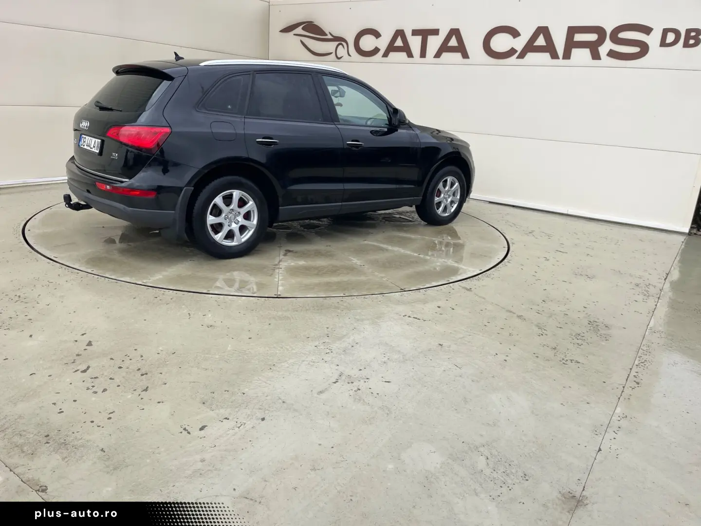 Audi Q5 2.0TDI  190CP  Quattro  BI-Xenon  Navi  Distronic  P