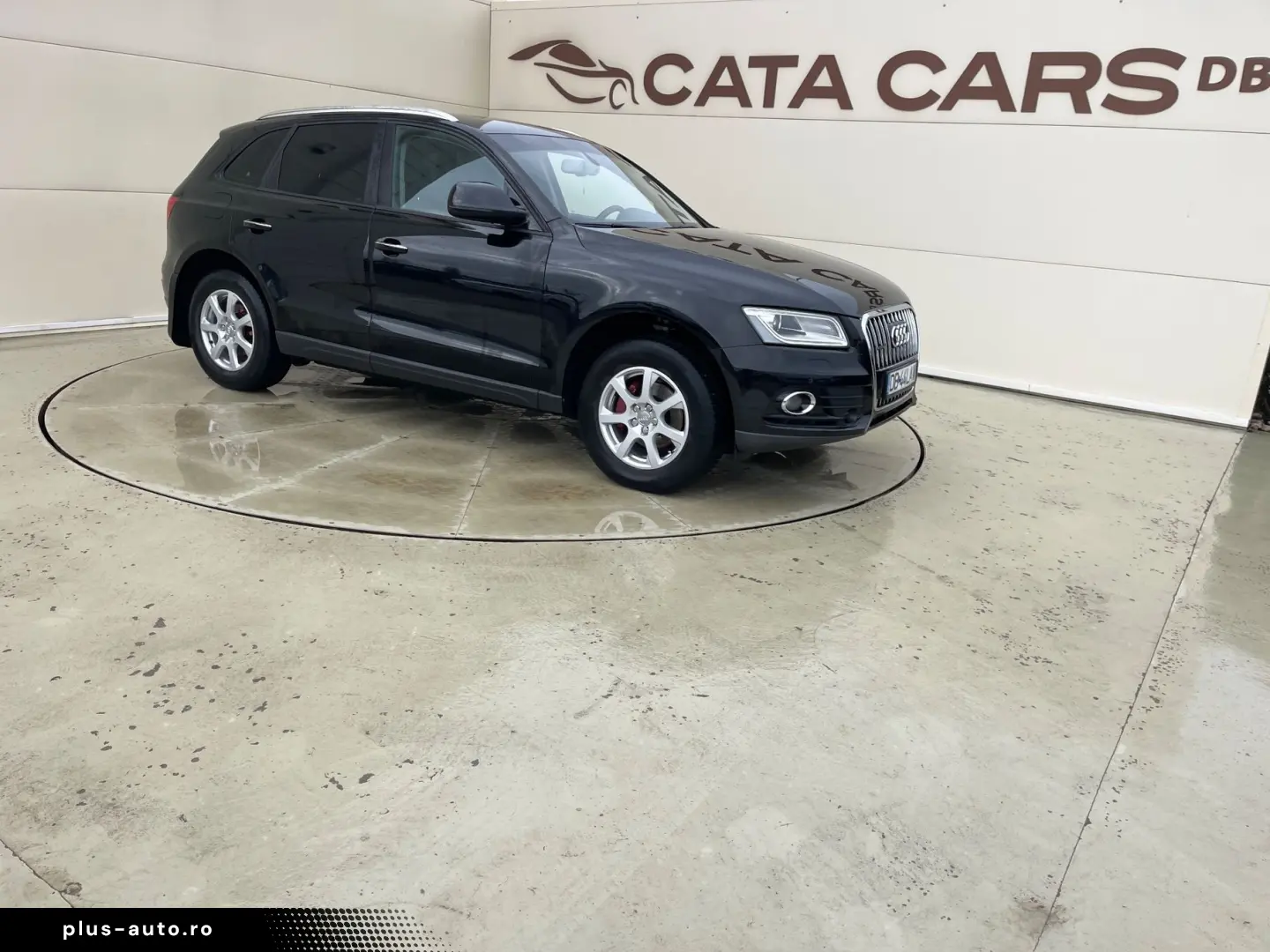 Audi Q5 2.0TDI  190CP  Quattro  BI-Xenon  Navi  Distronic  P