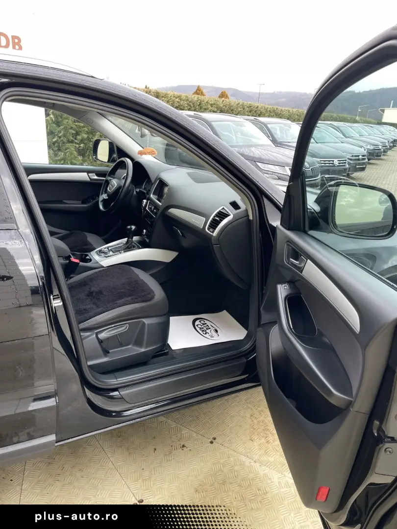 Audi Q5 2.0TDI  190CP  Quattro  BI-Xenon  Navi  Distronic  P