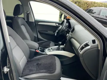 Audi Q5 2.0TDI  190CP  Quattro  BI-Xenon  Navi  Distronic  P