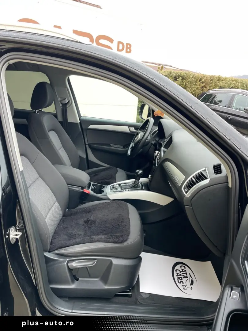 Audi Q5 2.0TDI  190CP  Quattro  BI-Xenon  Navi  Distronic  P