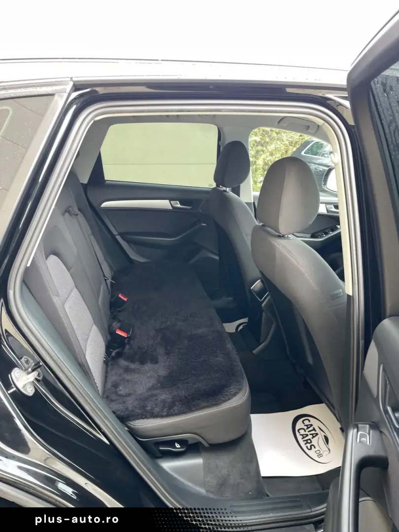 Audi Q5 2.0TDI  190CP  Quattro  BI-Xenon  Navi  Distronic  P