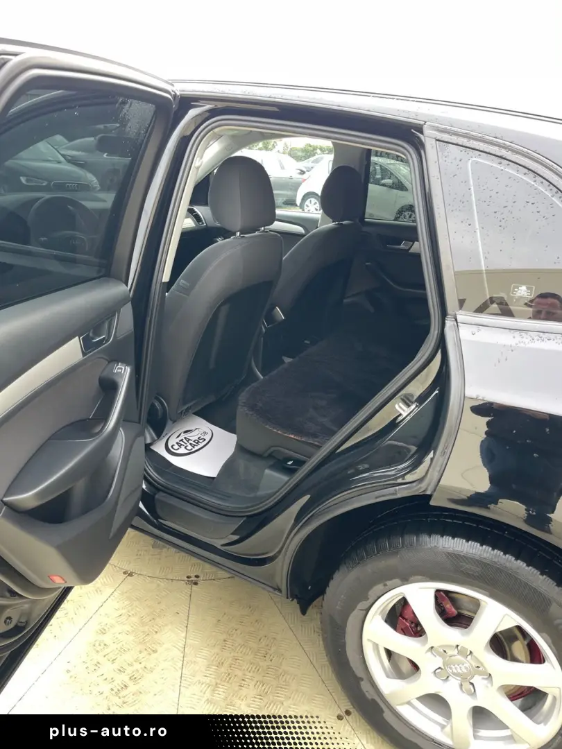 Audi Q5 2.0TDI  190CP  Quattro  BI-Xenon  Navi  Distronic  P