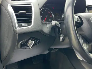 Audi Q5 2.0TDI  190CP  Quattro  BI-Xenon  Navi  Distronic  P