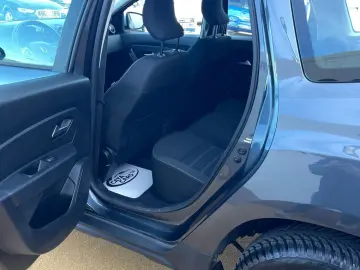 Dacia Duster 1.5DCI  116CP  Euro6  4X4  LED  Clima  Navi  Ca