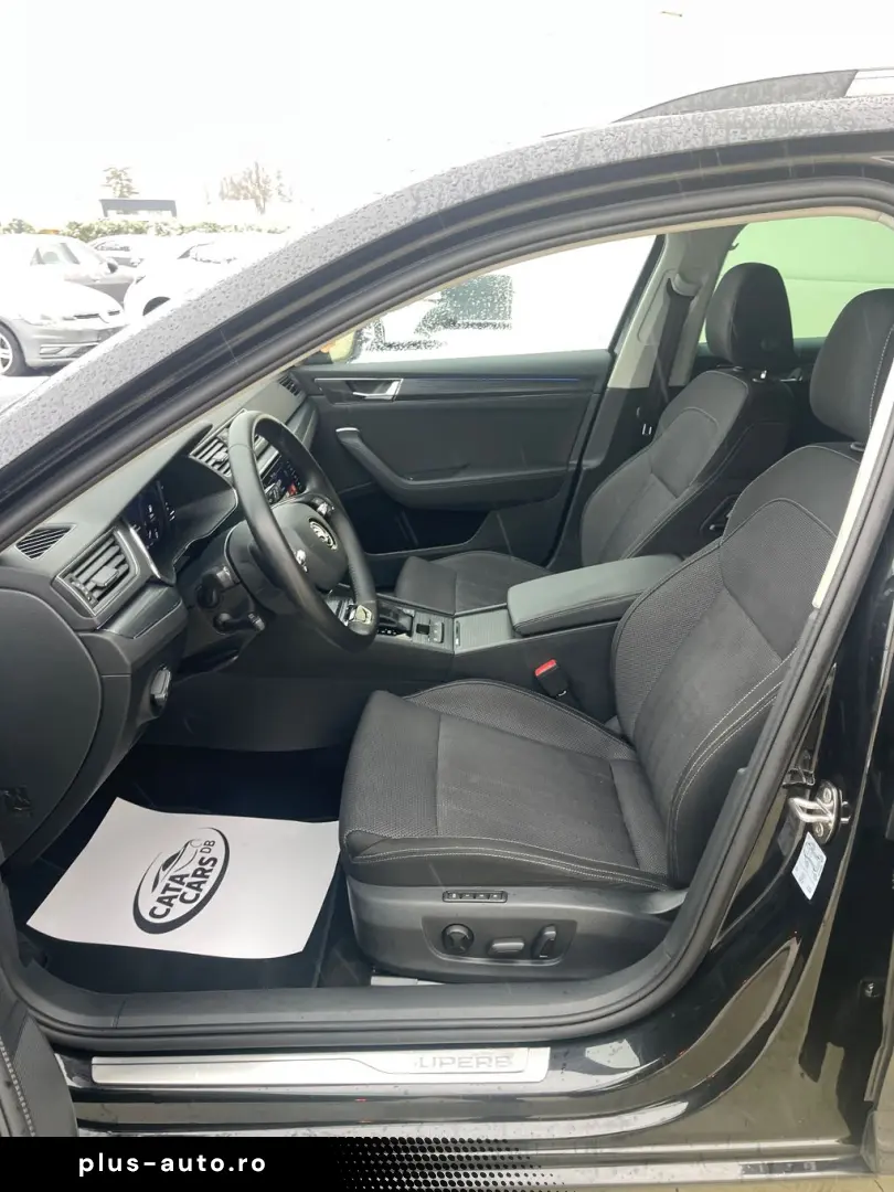 Skoda Superb 2.0TDI  DSG  LED  Distronic  Cockpit  Keyless