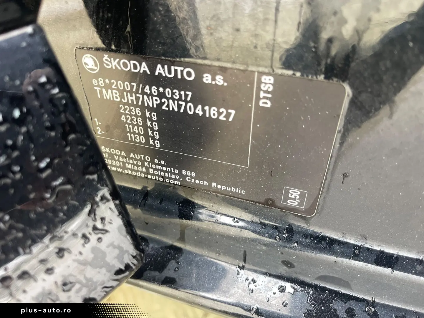 Skoda Superb 2.0TDI  DSG  LED  Distronic  Cockpit  Keyless