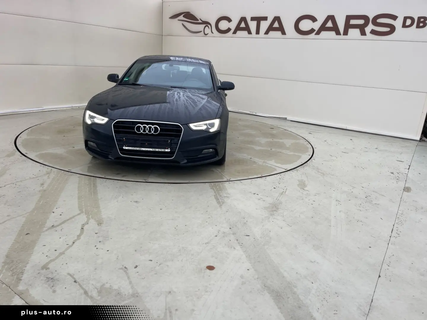 Audi A5 2.0TDI  177CP  BI-Xenon  Navi  Piele  B&O  Pilot  PD