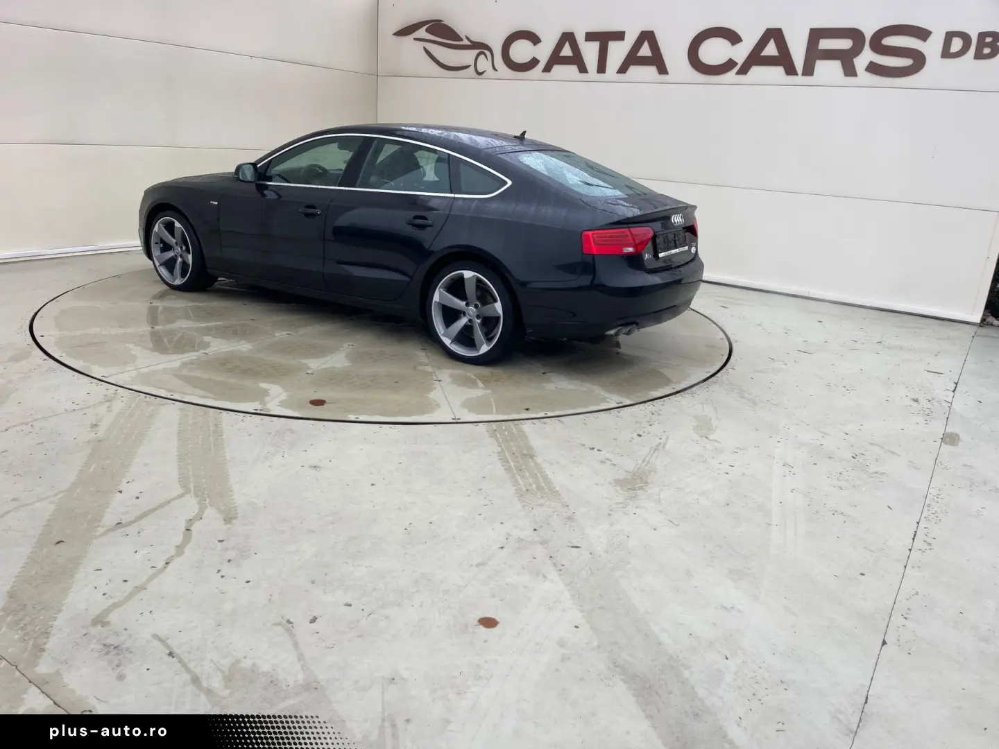 Audi A5 2.0TDI  177CP  BI-Xenon  Navi  Piele  B&O  Pilot  PD