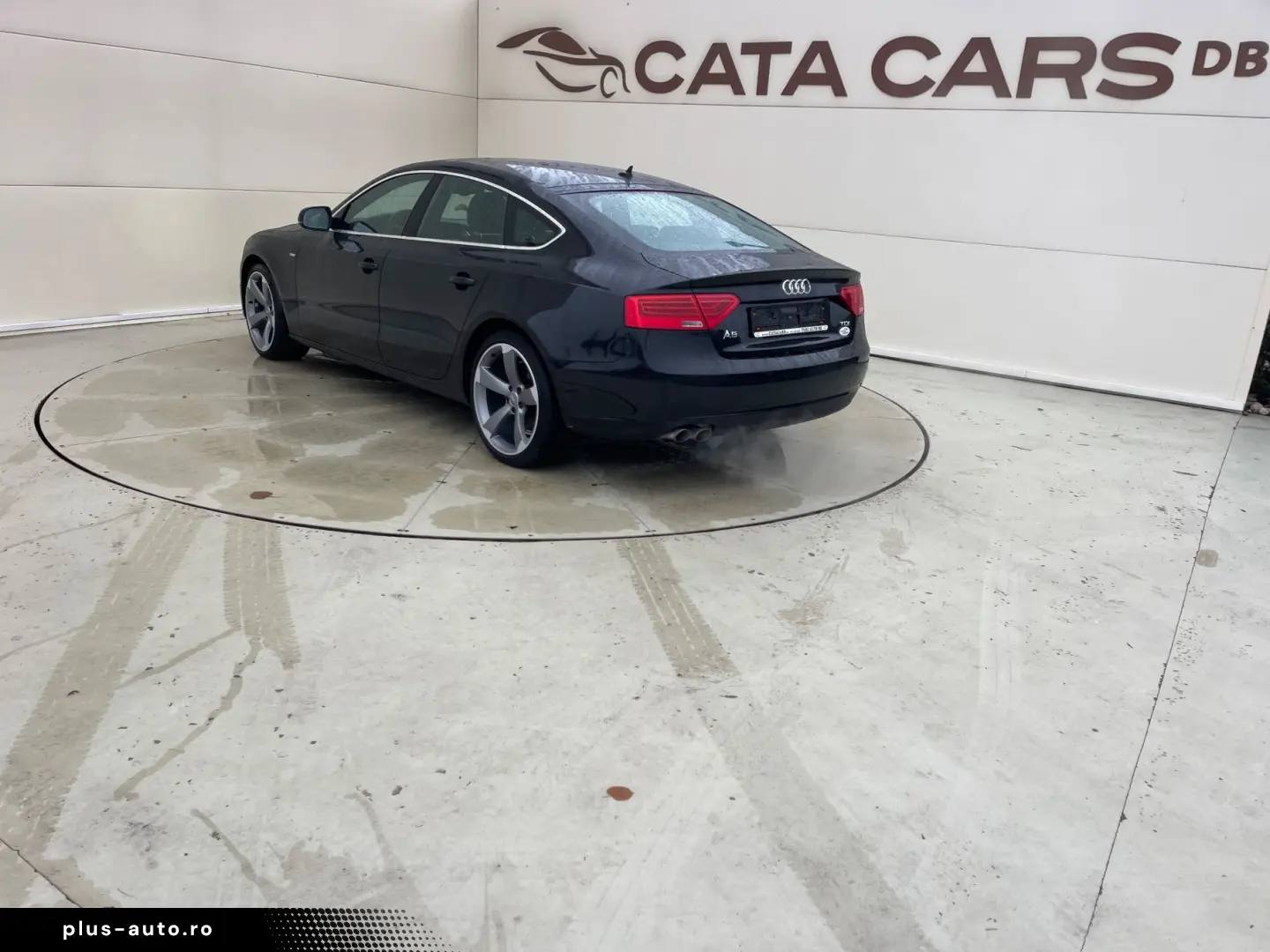 Audi A5 2.0TDI  177CP  BI-Xenon  Navi  Piele  B&O  Pilot  PD