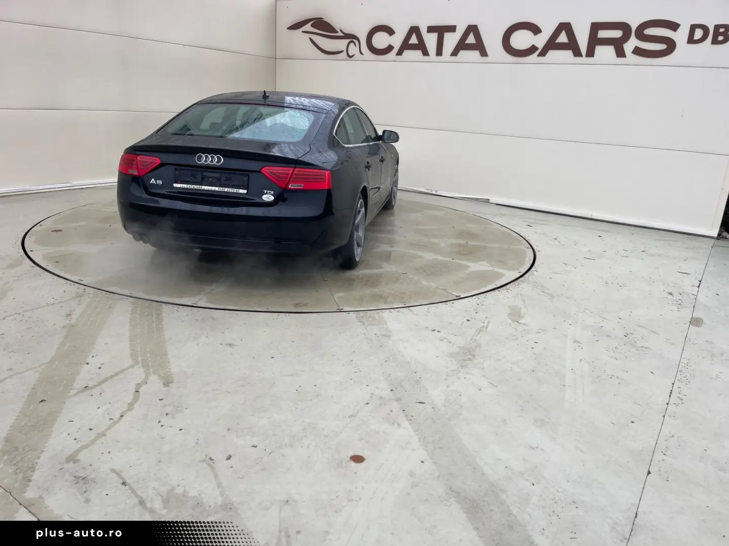 Audi A5 2.0TDI  177CP  BI-Xenon  Navi  Piele  B&O  Pilot  PD