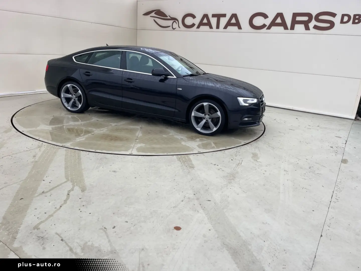 Audi A5 2.0TDI  177CP  BI-Xenon  Navi  Piele  B&O  Pilot  PD
