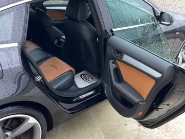 Audi A5 2.0TDI  177CP  BI-Xenon  Navi  Piele  B&O  Pilot  PD