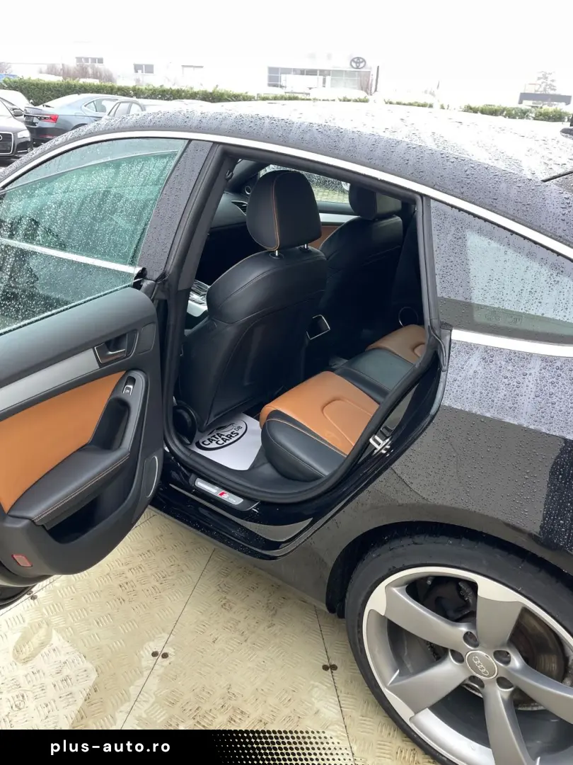 Audi A5 2.0TDI  177CP  BI-Xenon  Navi  Piele  B&O  Pilot  PD