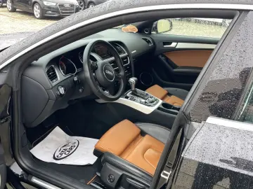 Audi A5 2.0TDI  177CP  BI-Xenon  Navi  Piele  B&O  Pilot  PD