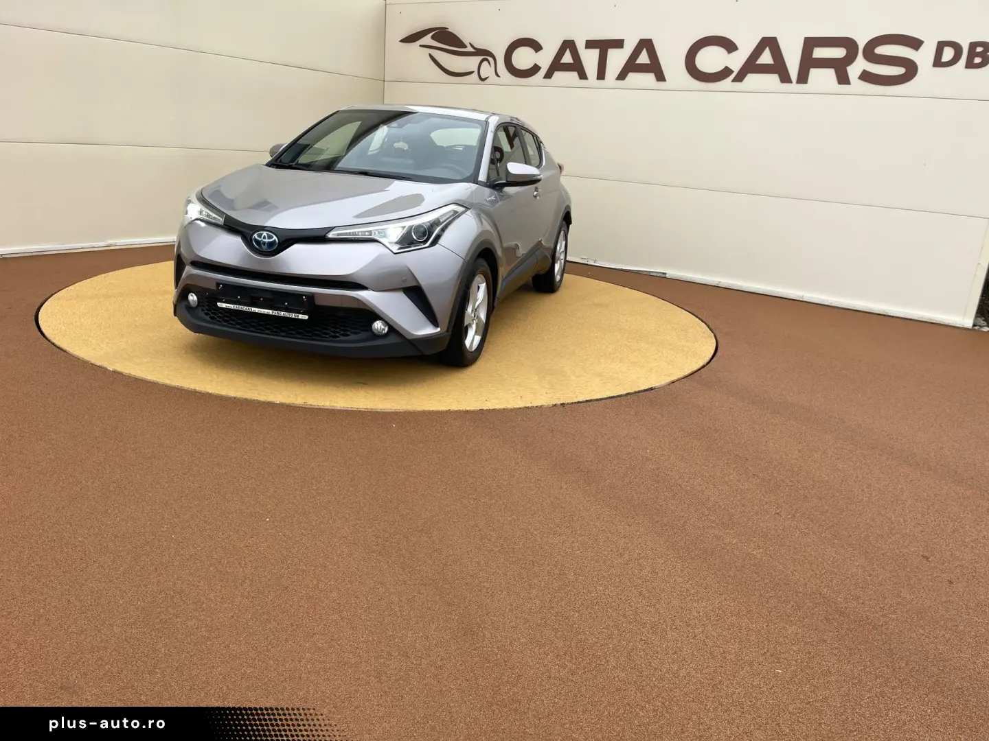 Toyota C-HR 1.8VVT  122CP  Front Assist  Keyless  Camera  Na