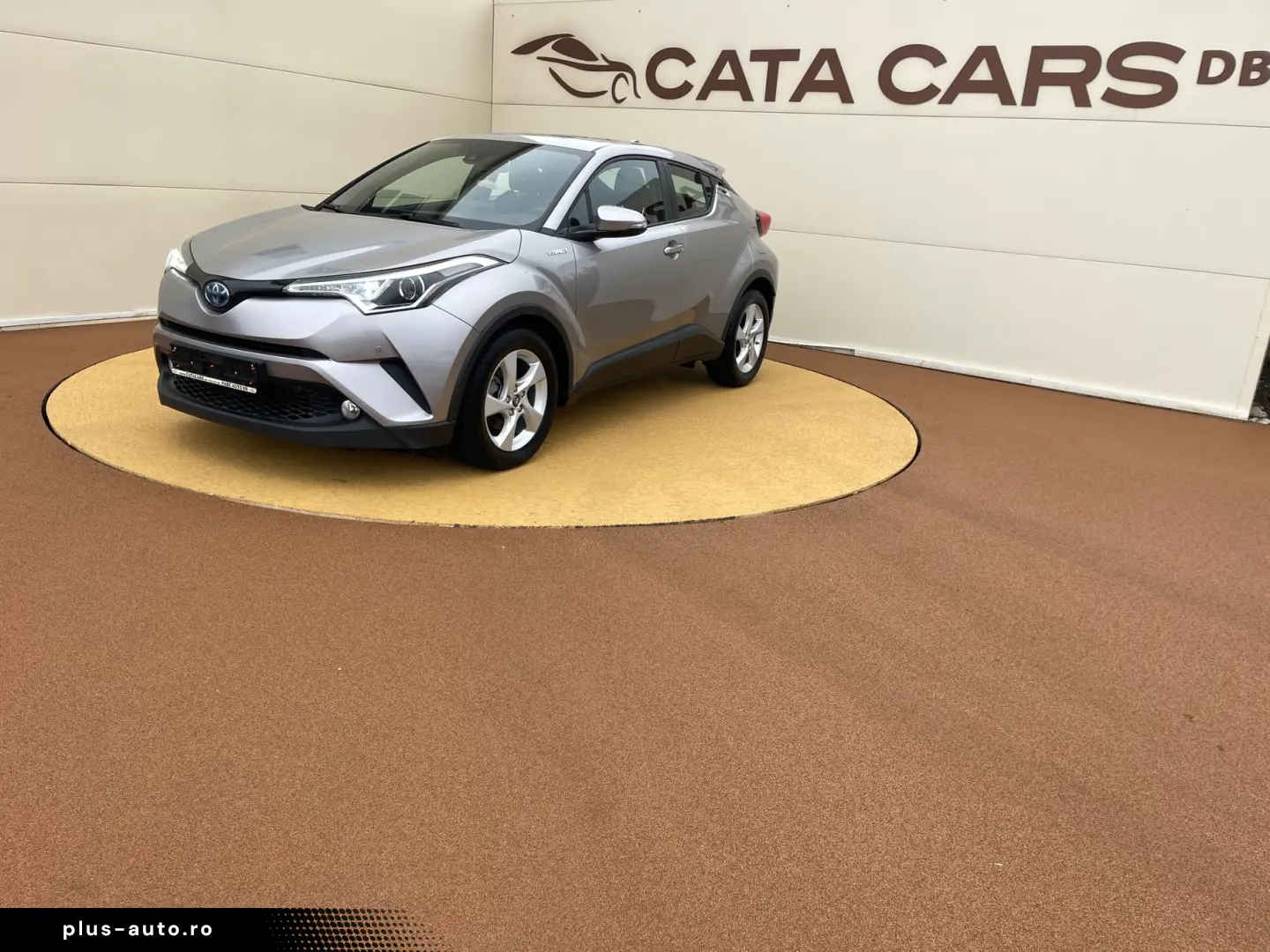 Toyota C-HR 1.8VVT  122CP  Front Assist  Keyless  Camera  Na