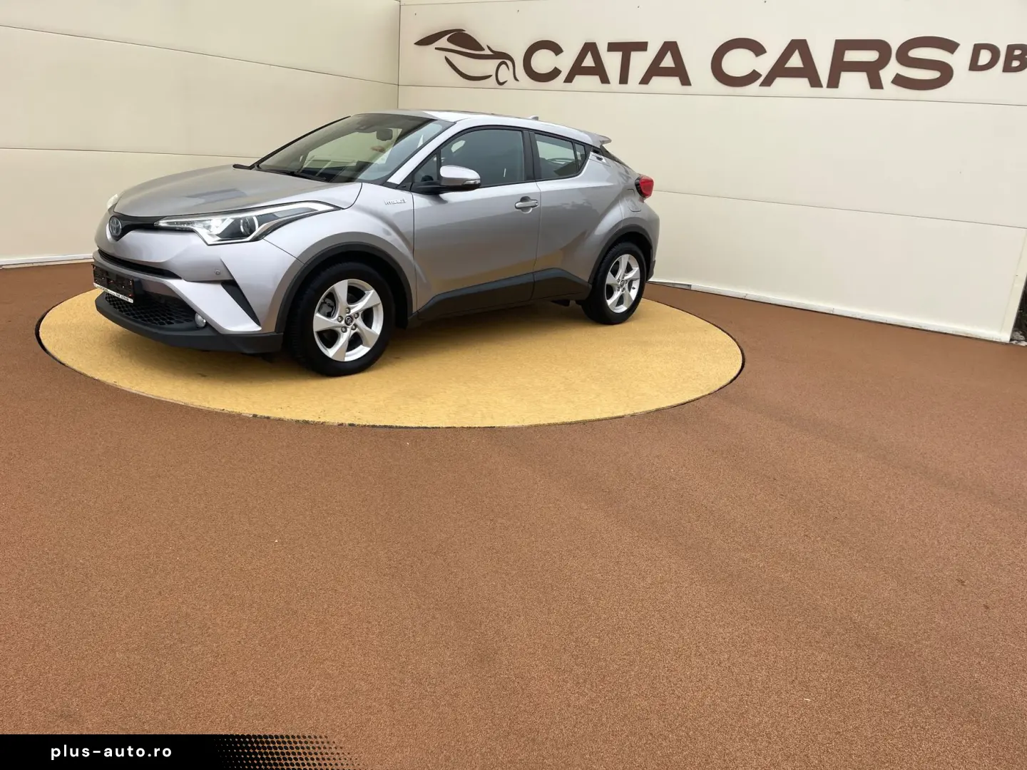 Toyota C-HR 1.8VVT  122CP  Front Assist  Keyless  Camera  Na