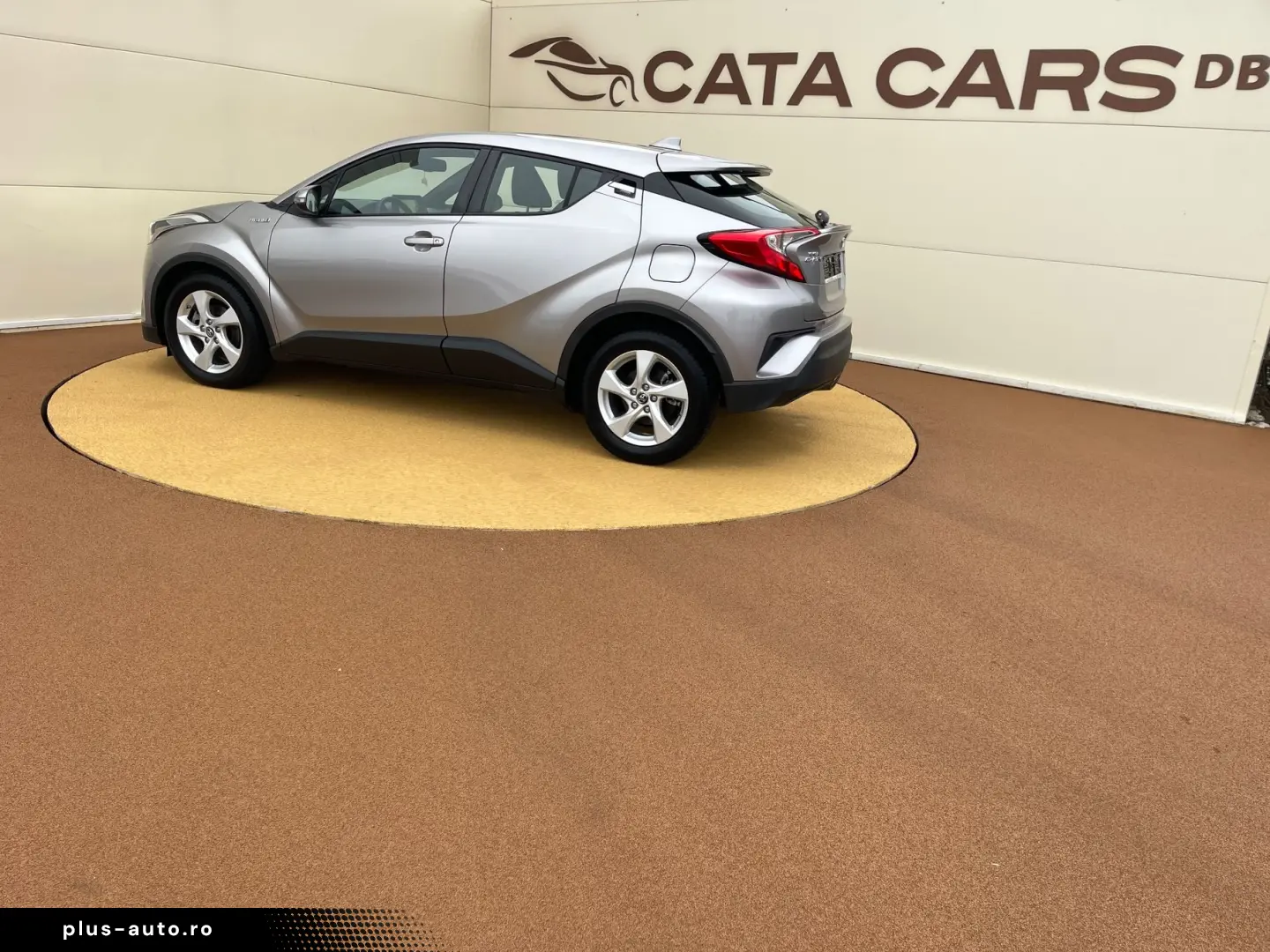 Toyota C-HR 1.8VVT  122CP  Front Assist  Keyless  Camera  Na