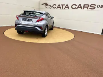 Toyota C-HR 1.8VVT  122CP  Front Assist  Keyless  Camera  Na