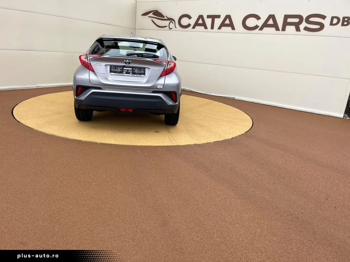 Toyota C-HR 1.8VVT  122CP  Front Assist  Keyless  Camera  Na