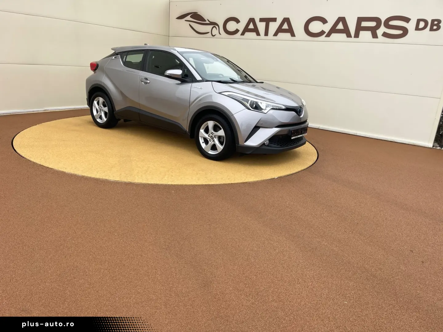 Toyota C-HR 1.8VVT  122CP  Front Assist  Keyless  Camera  Na