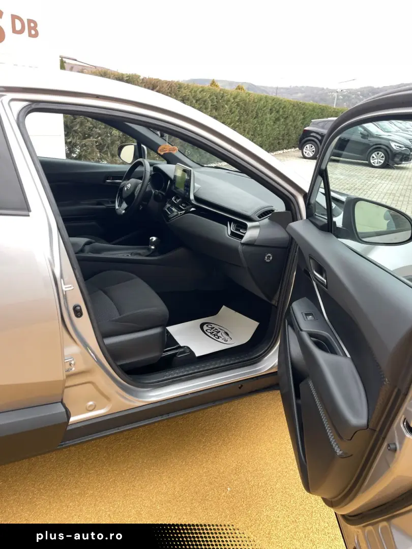 Toyota C-HR 1.8VVT  122CP  Front Assist  Keyless  Camera  Na