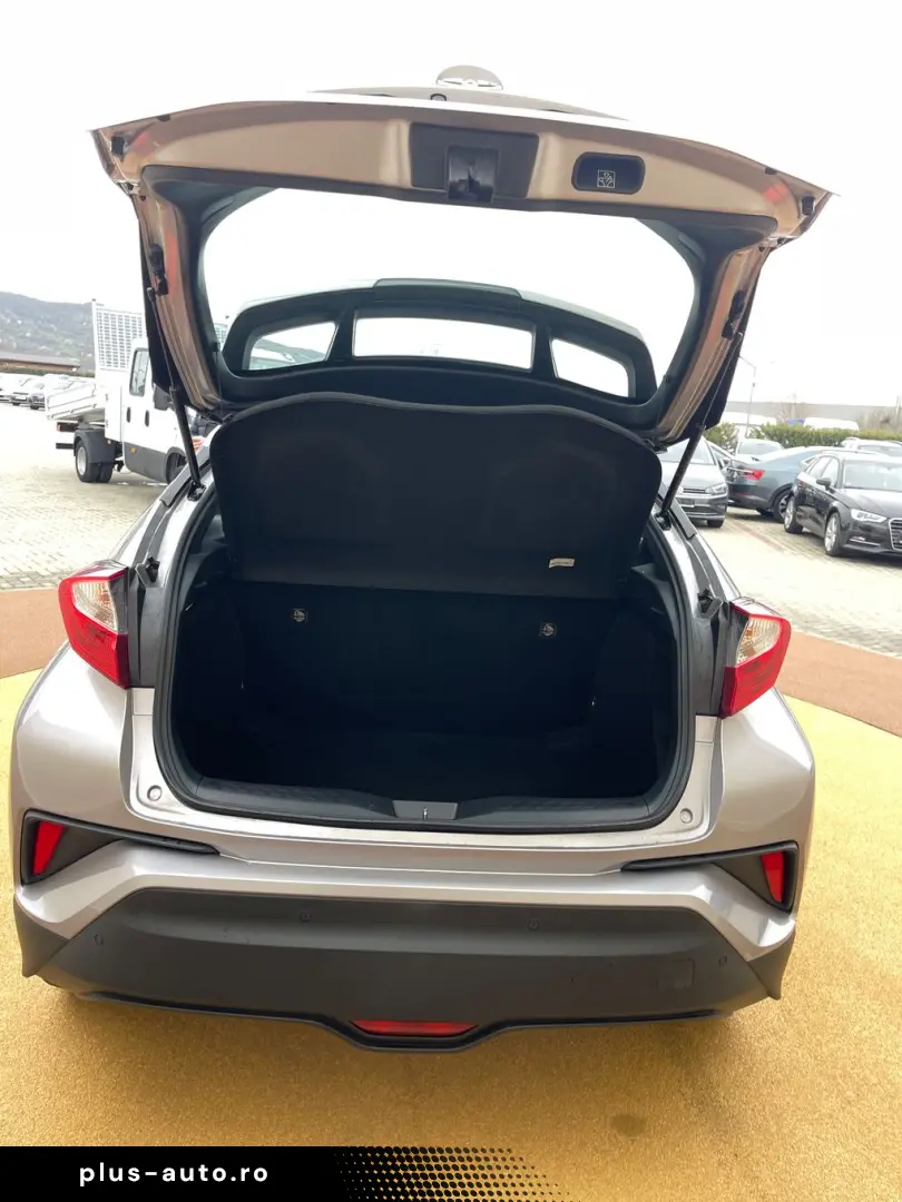 Toyota C-HR 1.8VVT  122CP  Front Assist  Keyless  Camera  Na