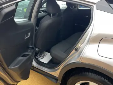 Toyota C-HR 1.8VVT  122CP  Front Assist  Keyless  Camera  Na
