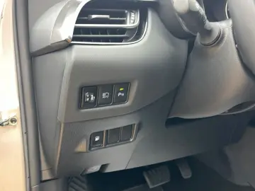 Toyota C-HR 1.8VVT  122CP  Front Assist  Keyless  Camera  Na