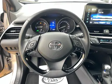 Toyota C-HR 1.8VVT  122CP  Front Assist  Keyless  Camera  Na