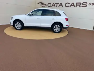 Audi Q5 2.0TDI  177CP  Quattro  Navi  Piele  Scaune incalzit