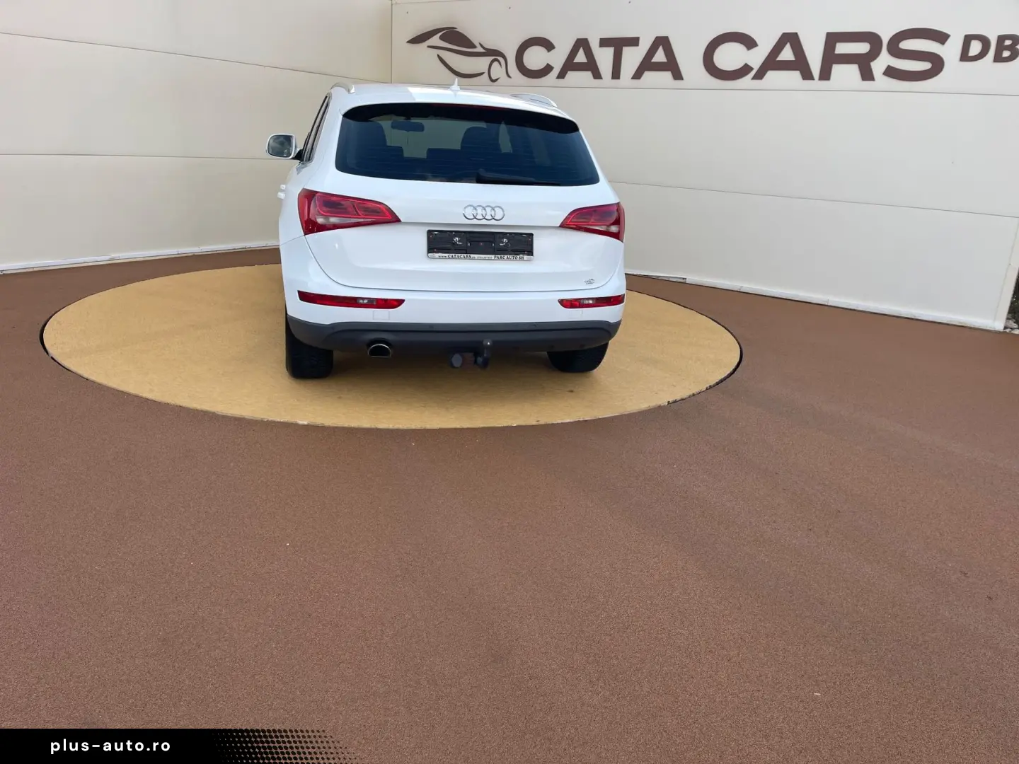 Audi Q5 2.0TDI  177CP  Quattro  Navi  Piele  Scaune incalzit