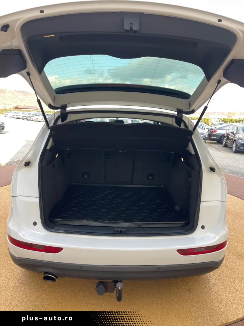 Audi Q5 2.0TDI  177CP  Quattro  Navi  Piele  Scaune incalzit