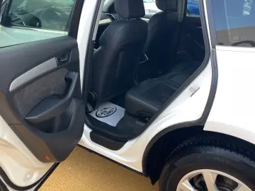 Audi Q5 2.0TDI  177CP  Quattro  Navi  Piele  Scaune incalzit