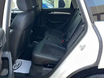 Audi Q5 2.0TDI  177CP  Quattro  Navi  Piele  Scaune incalzit