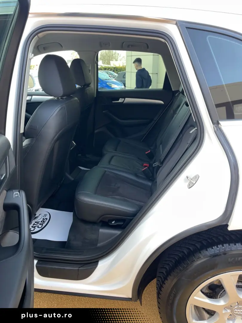 Audi Q5 2.0TDI  177CP  Quattro  Navi  Piele  Scaune incalzit