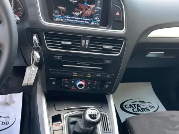 Audi Q5 2.0TDI  177CP  Quattro  Navi  Piele  Scaune incalzit