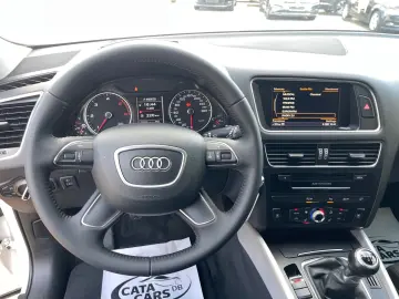 Audi Q5 2.0TDI  177CP  Quattro  Navi  Piele  Scaune incalzit