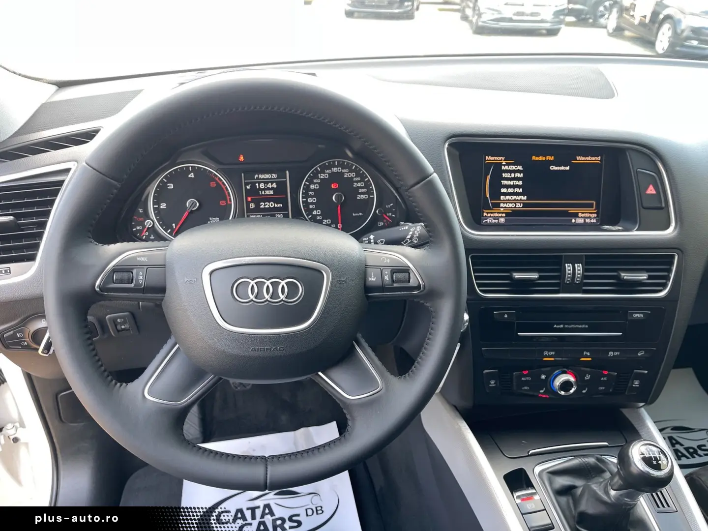 Audi Q5 2.0TDI  177CP  Quattro  Navi  Piele  Scaune incalzit