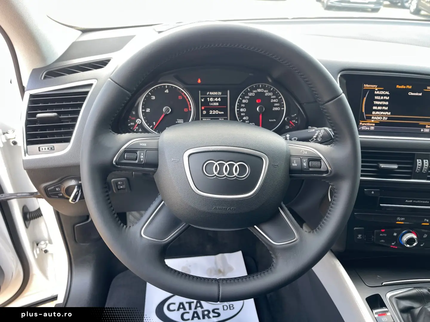 Audi Q5 2.0TDI  177CP  Quattro  Navi  Piele  Scaune incalzit
