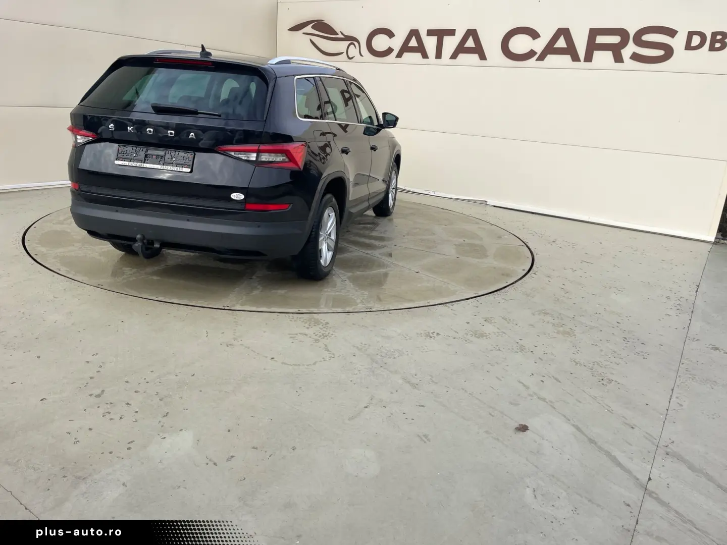 Skoda Kodiaq 2.0TDI 150CP  7LOCURI  LED  Distronic  Keyless