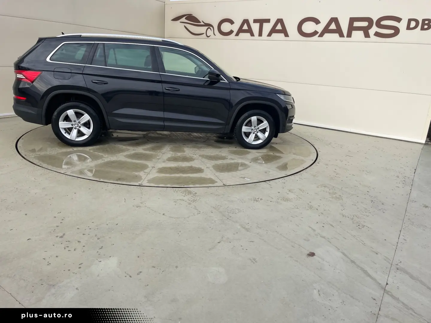 Skoda Kodiaq 2.0TDI 150CP  7LOCURI  LED  Distronic  Keyless